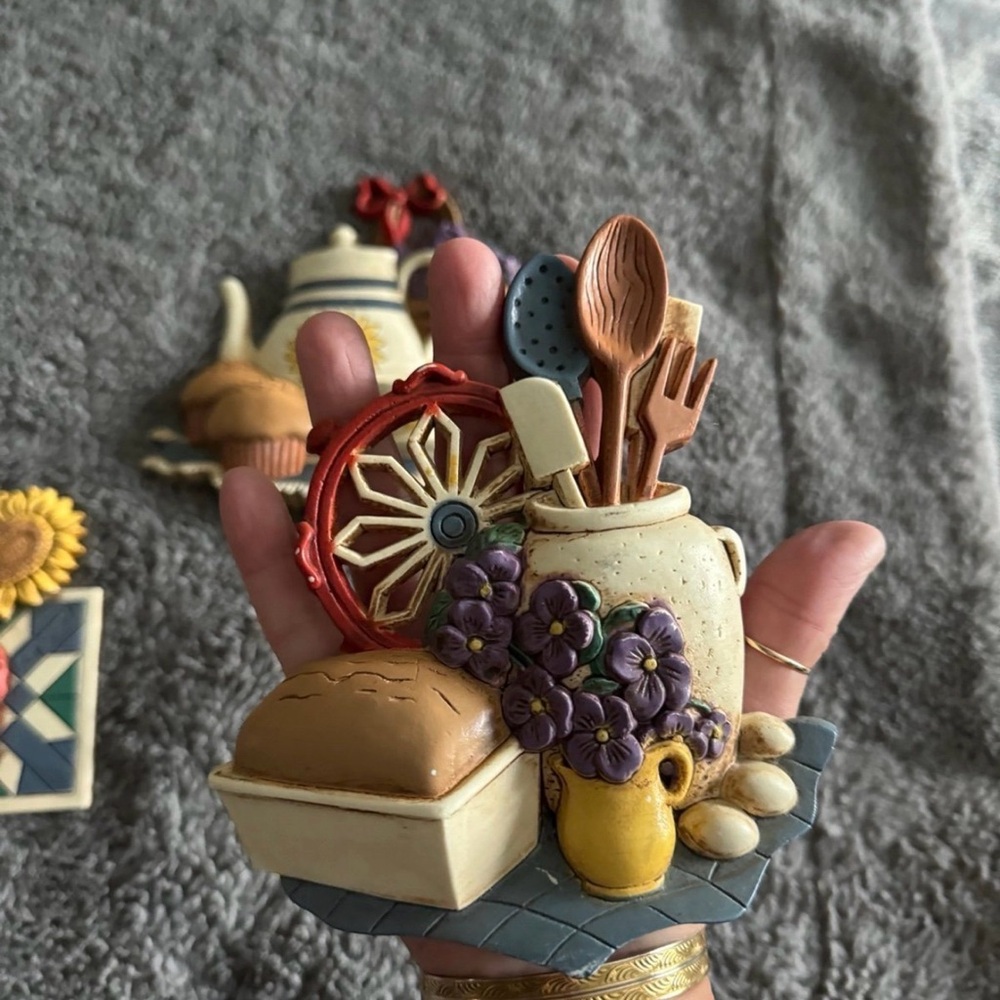 Decorative Baking Kitchen Wall Plaque Set - Rustic Ceramic Style - Picture 10 of 10